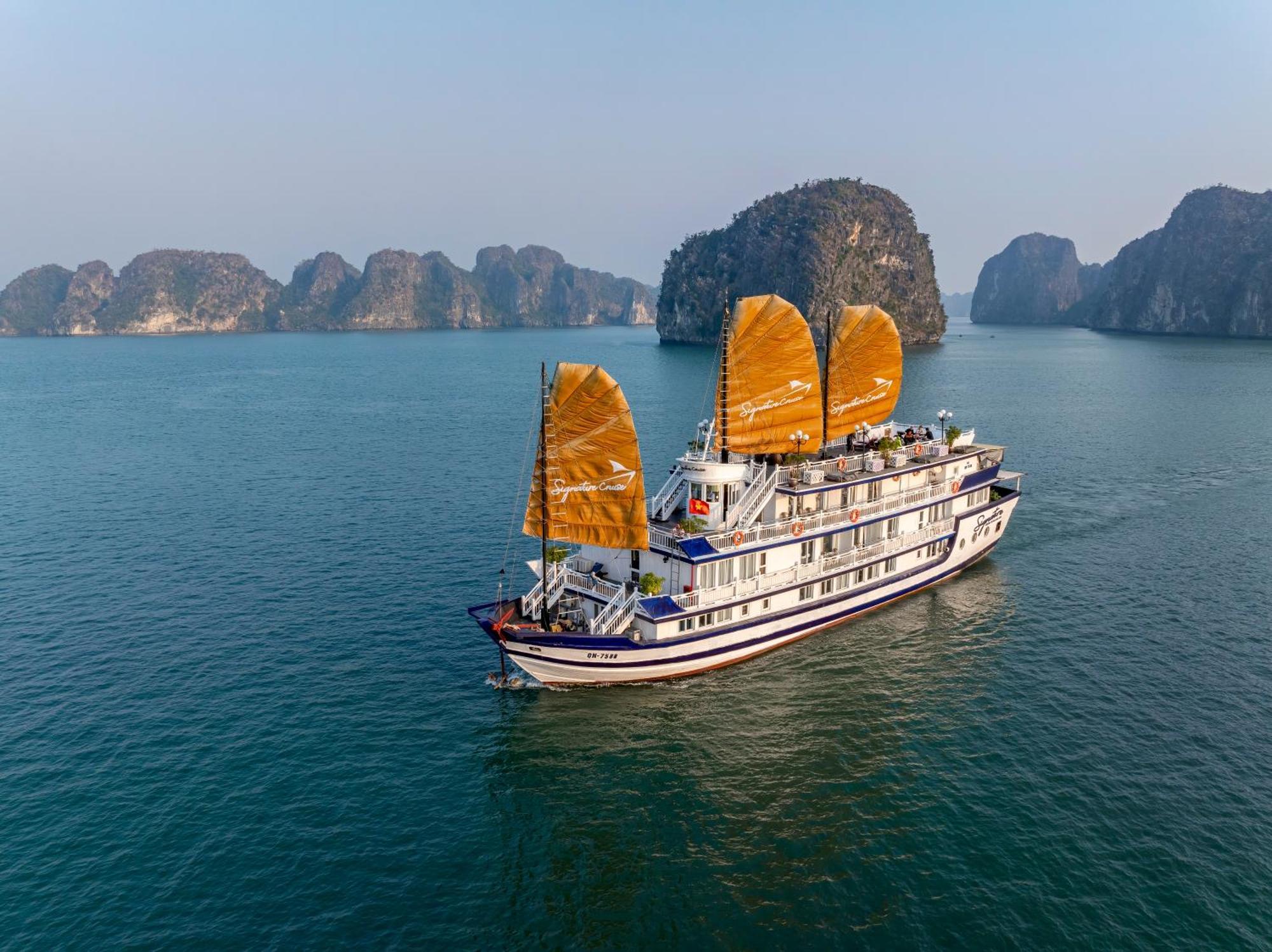 Signature Halong Cruise Халонг Екстер'єр фото